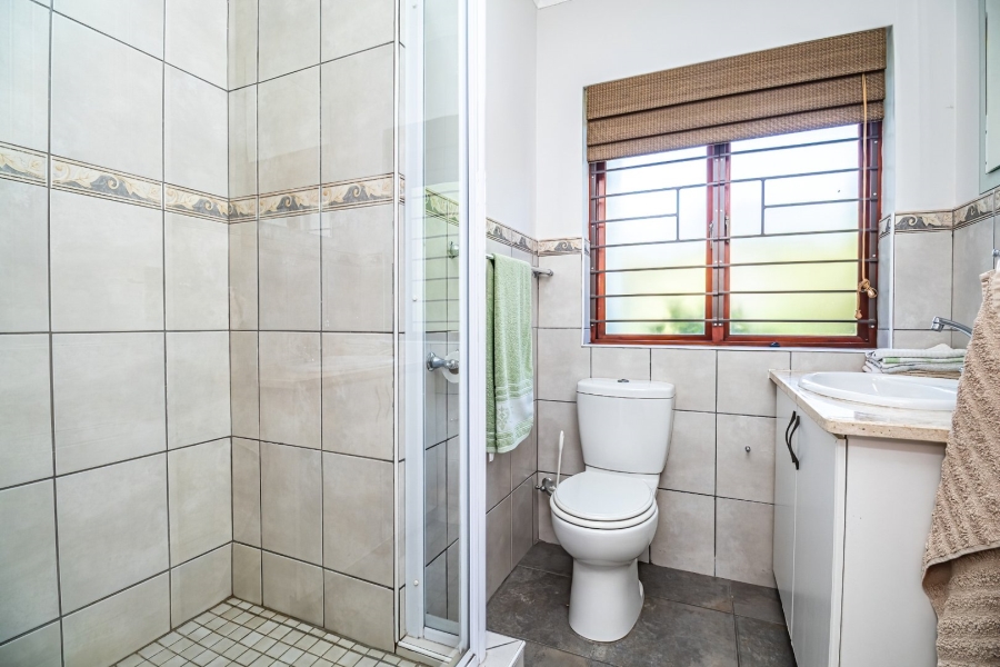 3 Bedroom Property for Sale in The Island Western Cape